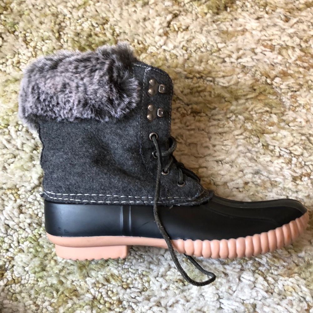 Super cute stitchfix boots - Picture 1 of 3